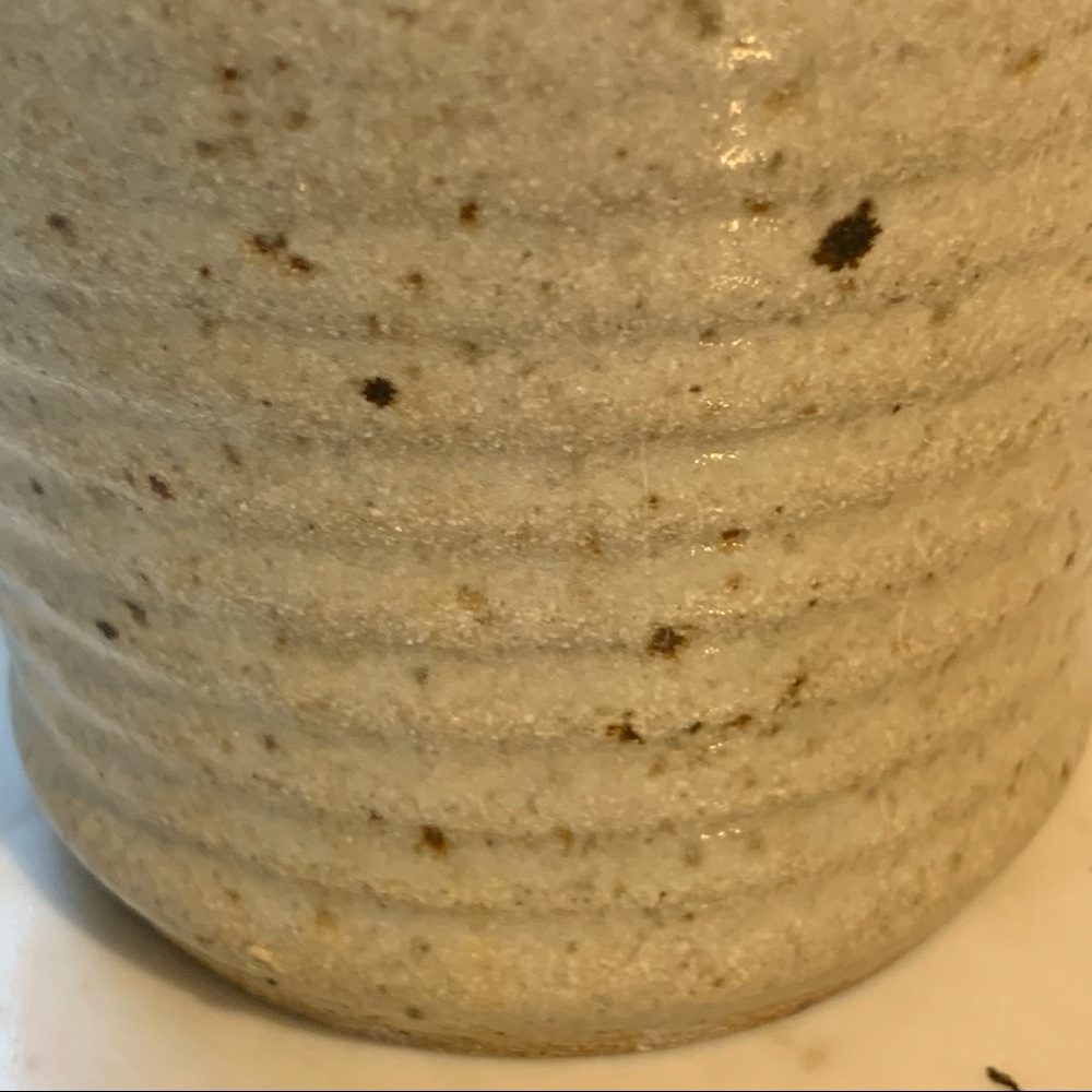 Studio Pottery Stoneware Vase - Picture 10 of 12